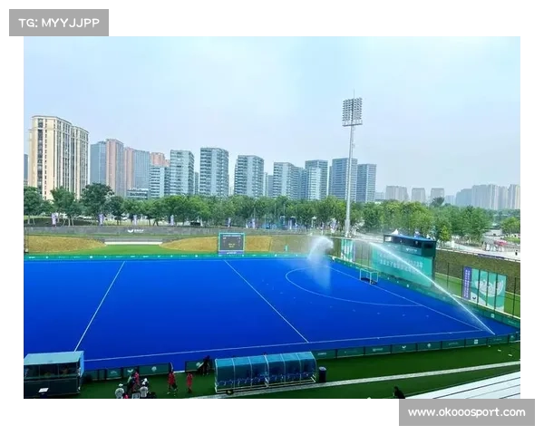 莫旗拥有多块标准室内外曲棍球训练场地 莫旗拥有多块标准室内外曲棍球训练场地