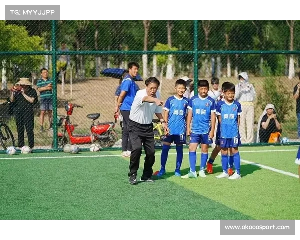 退役名宿参与青训工作，意足球文化传承